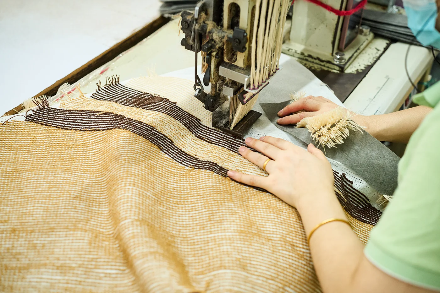 Table-tufting-workshop